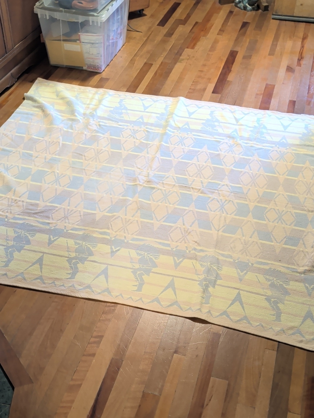 Vintage Pale Yellow and Cream Geometric Woven Throw Blanket